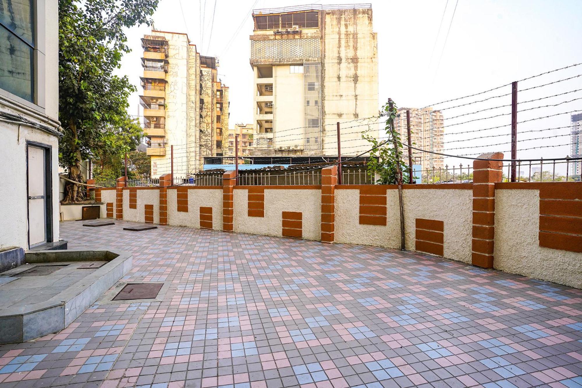 Fabhotel Shree Balaji Apartment Bombaim Exterior foto